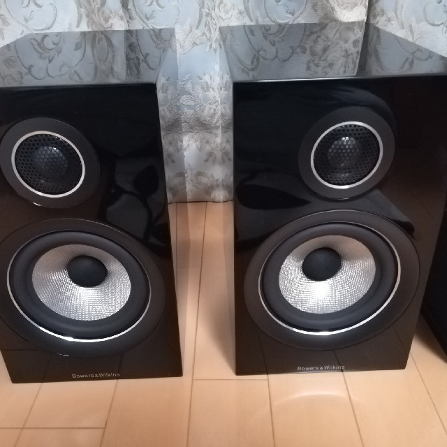 スピーカー B&W Bowers & Wilkins 707 S2