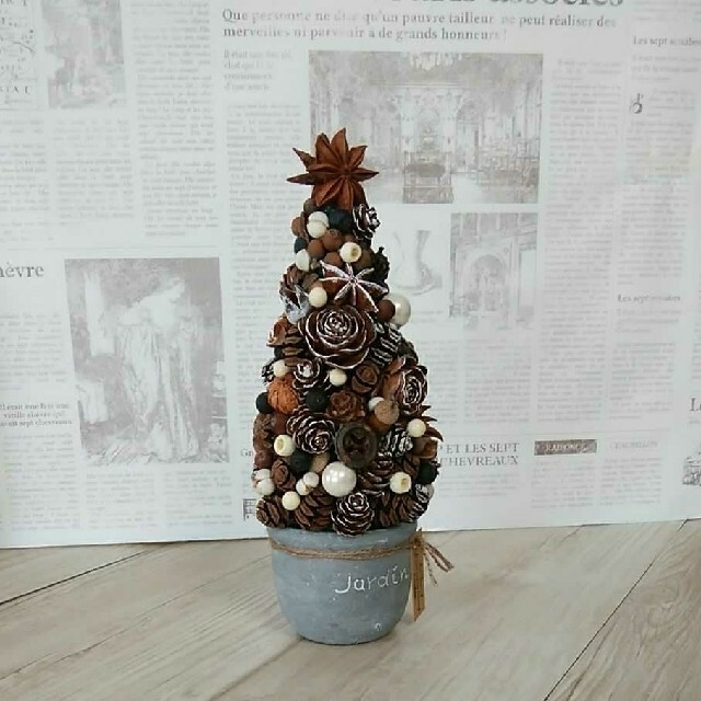 クリスマスツリー◦*。☆木の実③