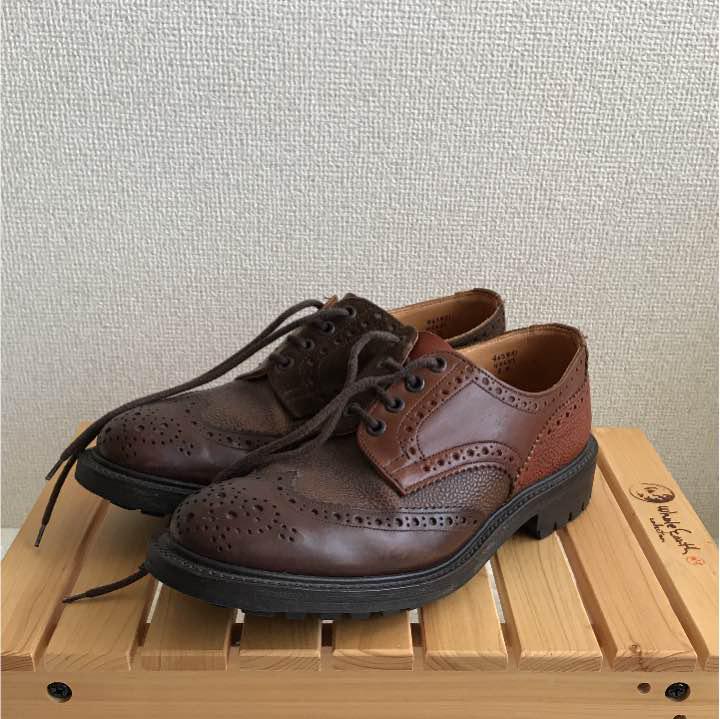 トリッカーズ ウイングチップ