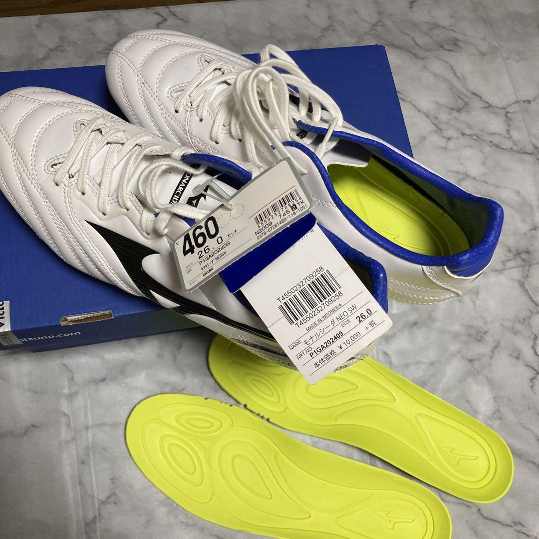 ミズノ　サッカーシューズ新品26.0替えインソール付き