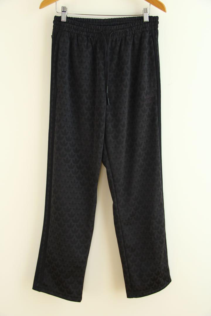 アディダス　モノグラム　トラックパンツ　黒　L  gucci adidas