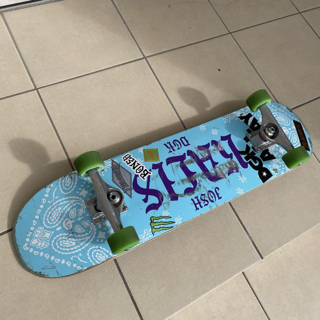 スケートボード　DGK Kalisモデル