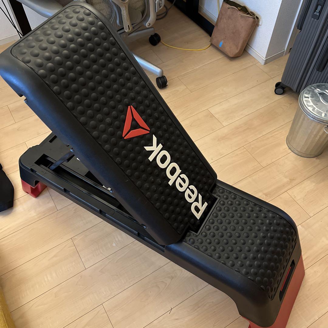 Reebok トレーニングベンチ