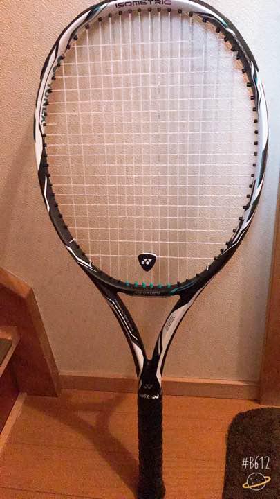 硬式テニスラケット YONEX